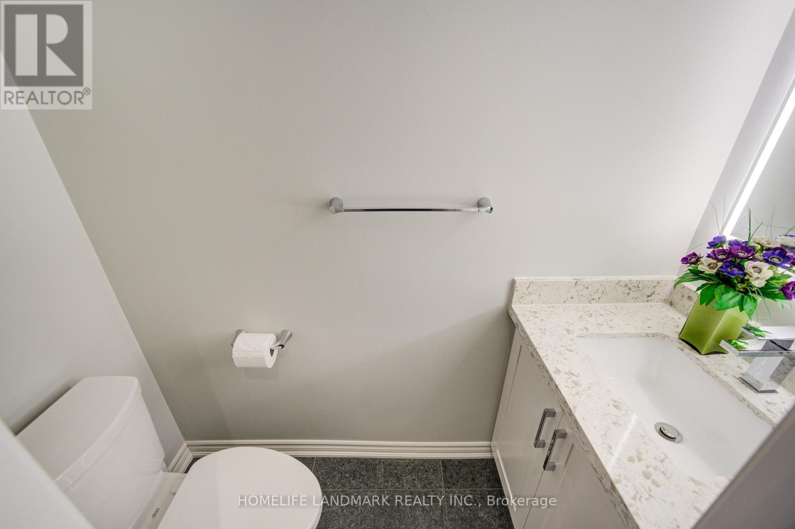 #405 31 AVONDALE AVENUE - 21