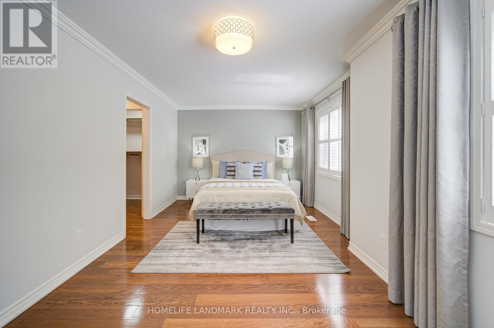 #405 31 AVONDALE AVENUE - 23