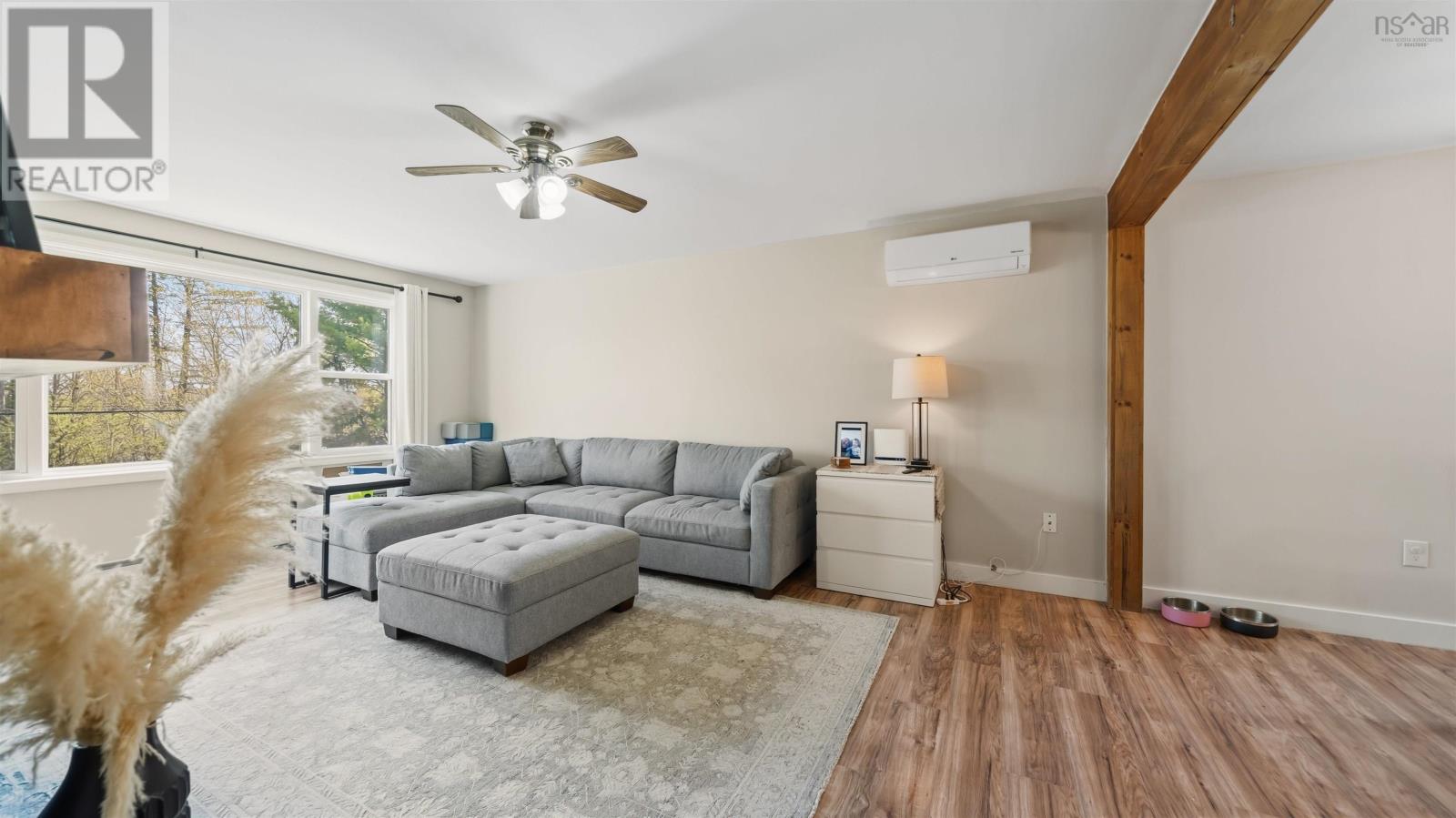 2216 Sackville Drive - 10