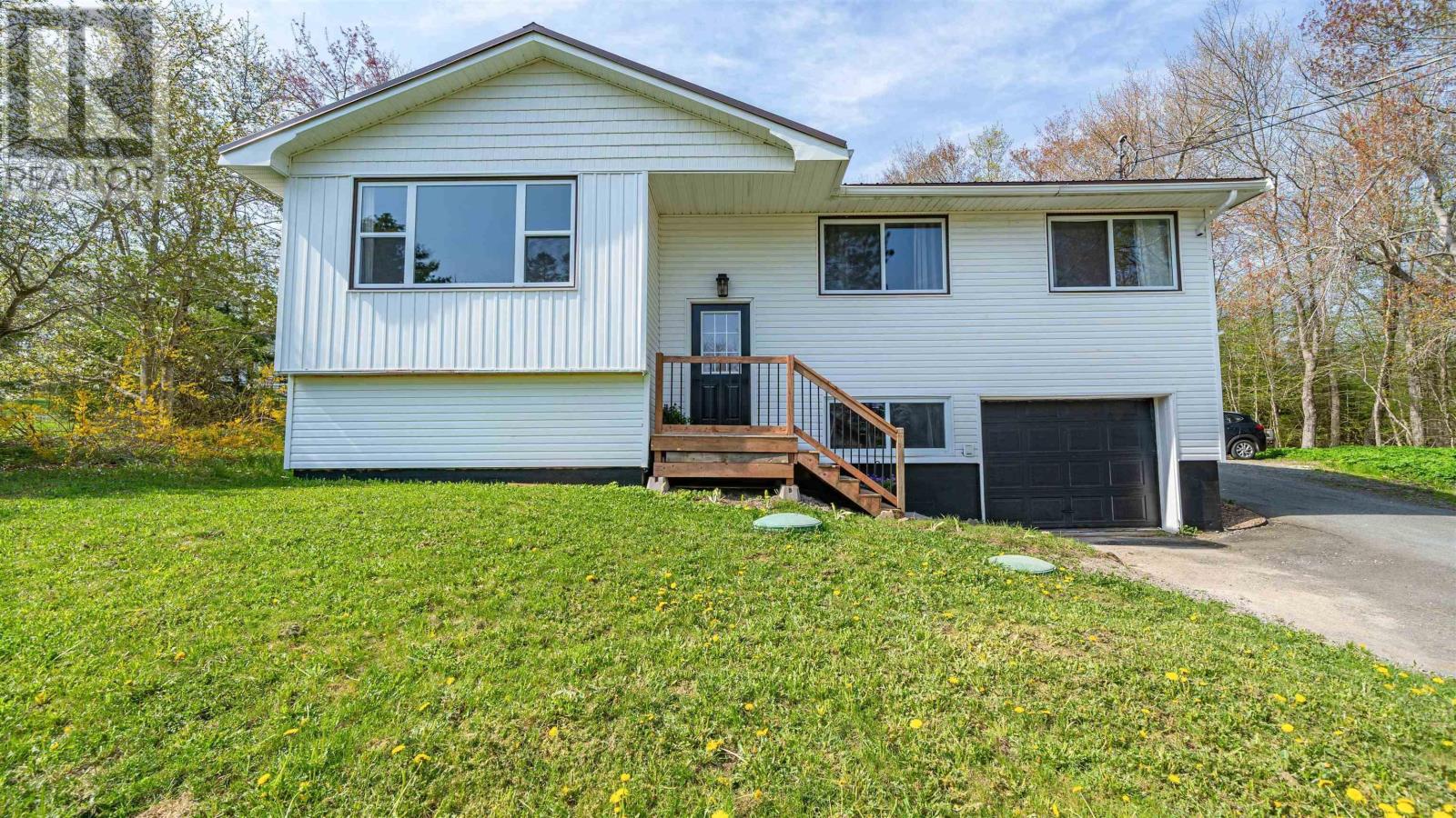 2216 Sackville Drive - Image 2