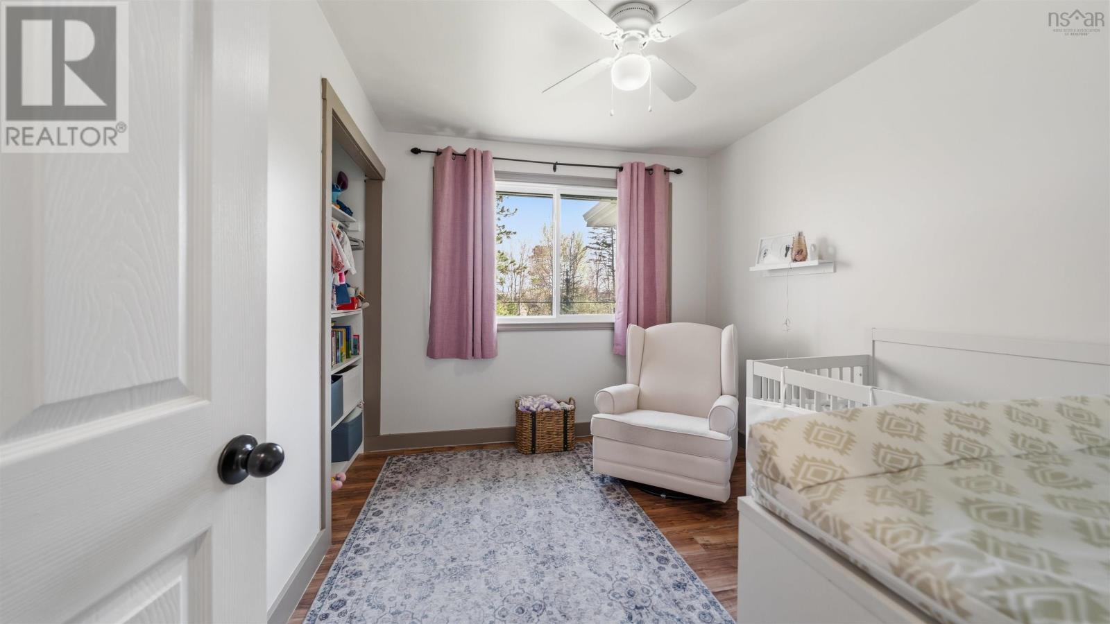 2216 Sackville Drive - 31
