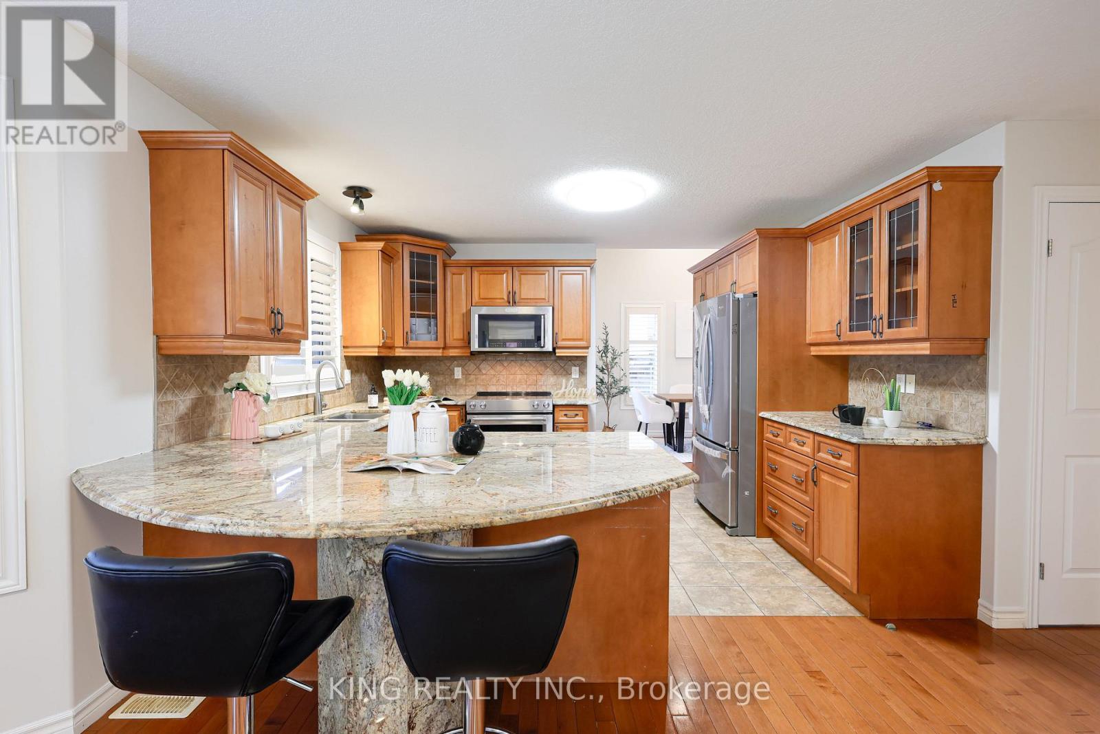 1223 CORONATION DRIVE - 13