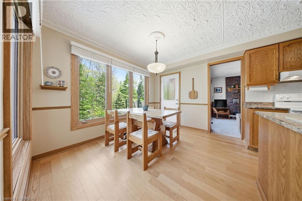 10 RIVA Ridge, Brantford, Ontario, N3P1R9 — Photo 22