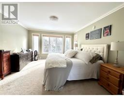 9 Brook Close thumbnail 22