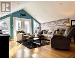 9 Brook Close thumbnail 19