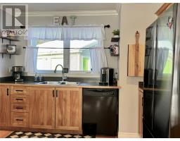 9 Brook Close thumbnail 10
