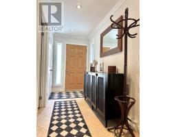 9 Brook Close thumbnail 13