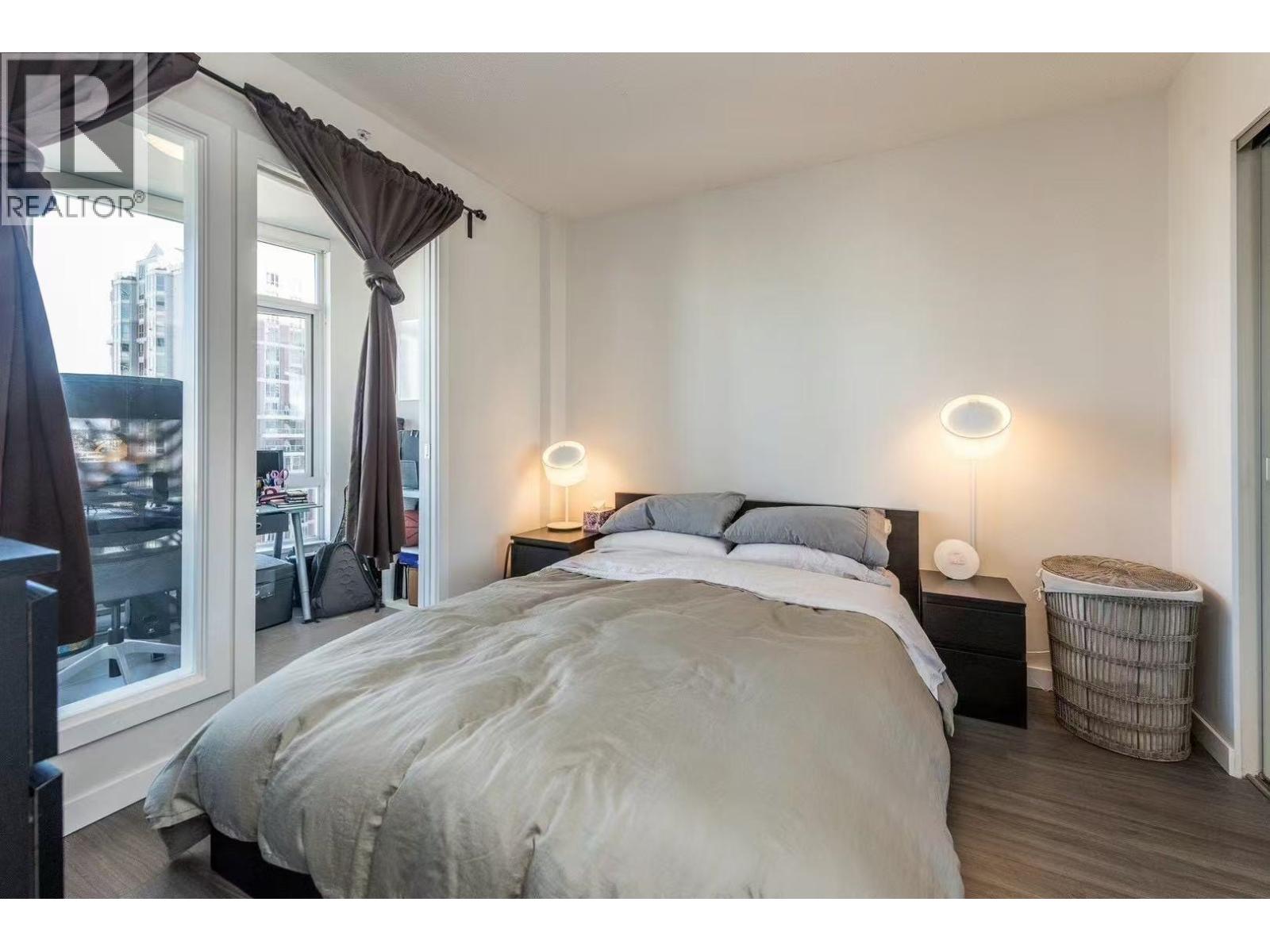 1805 833 HOMER STREET, Vancouver