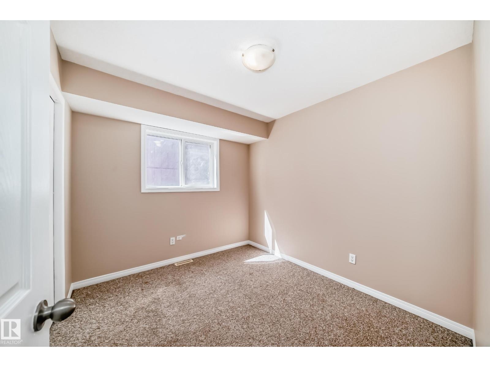 9825 156 ST NW - 27
