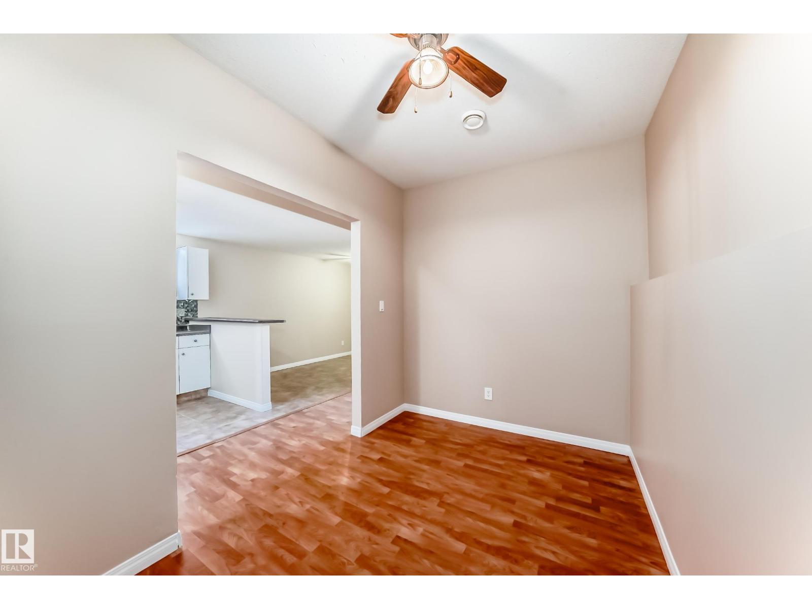 9825 156 ST NW - 49