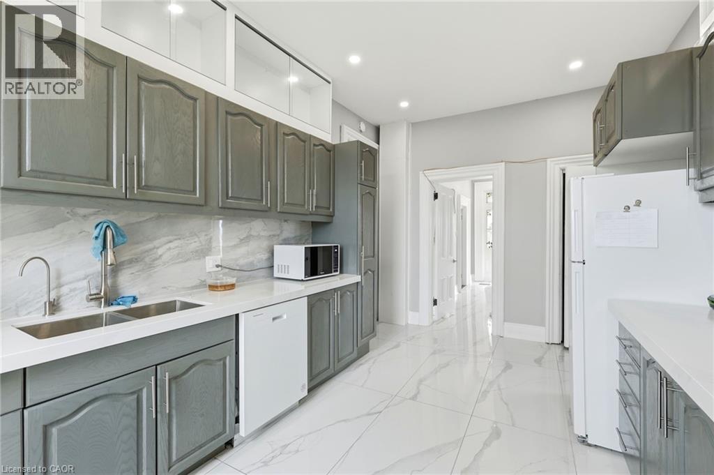 1133 BREALEY Drive - 11