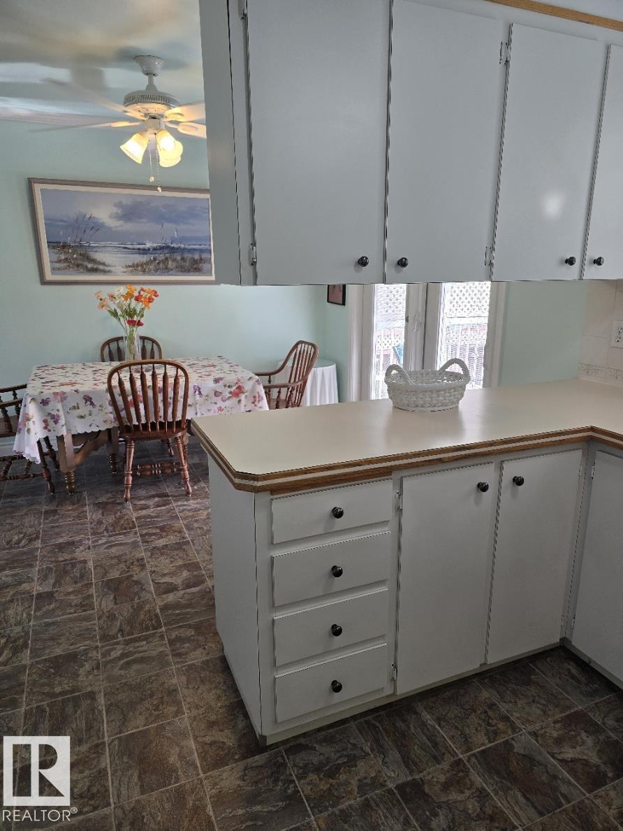 10908 30 ST NW - 6