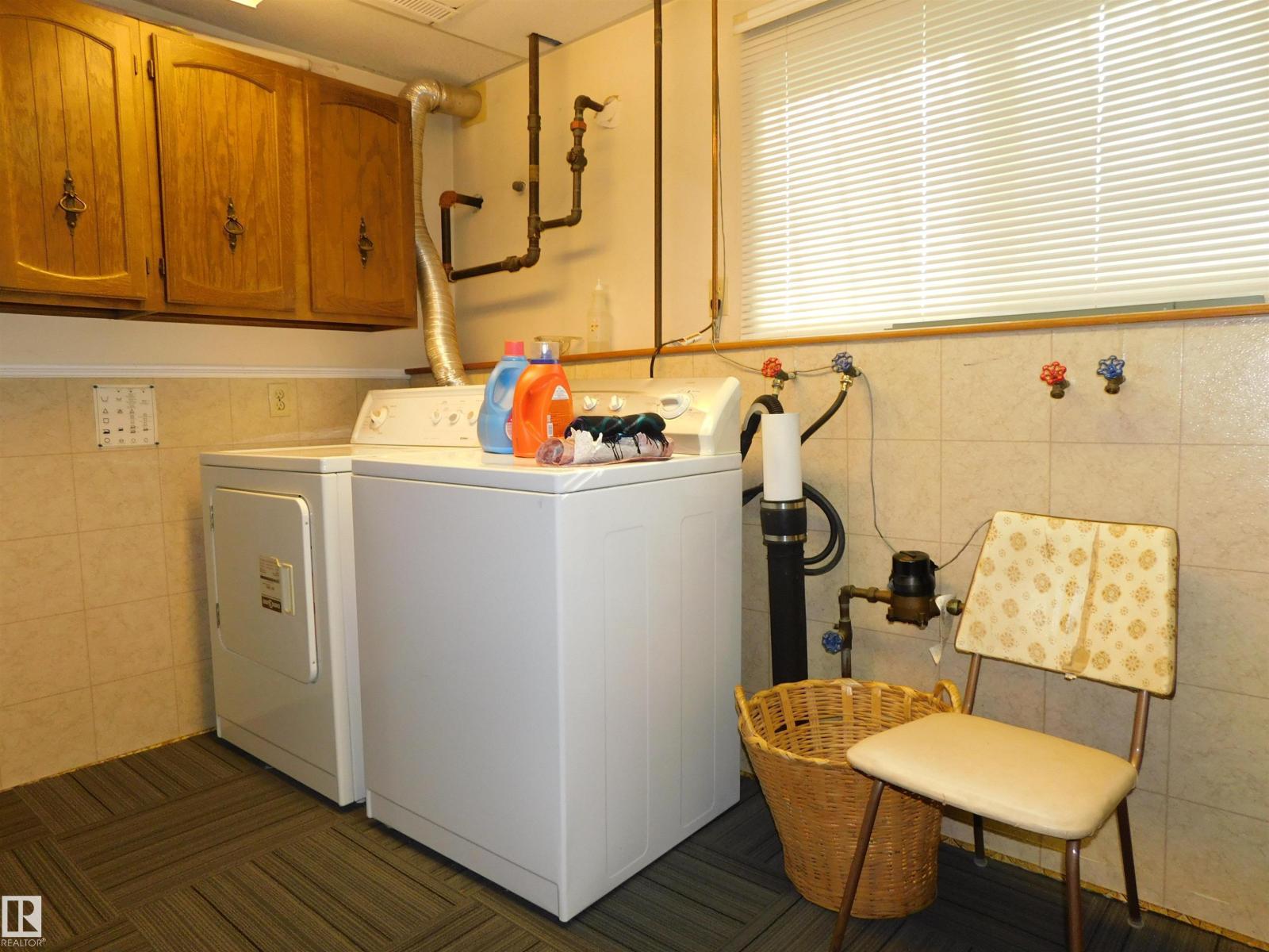 10908 30 ST NW - 19