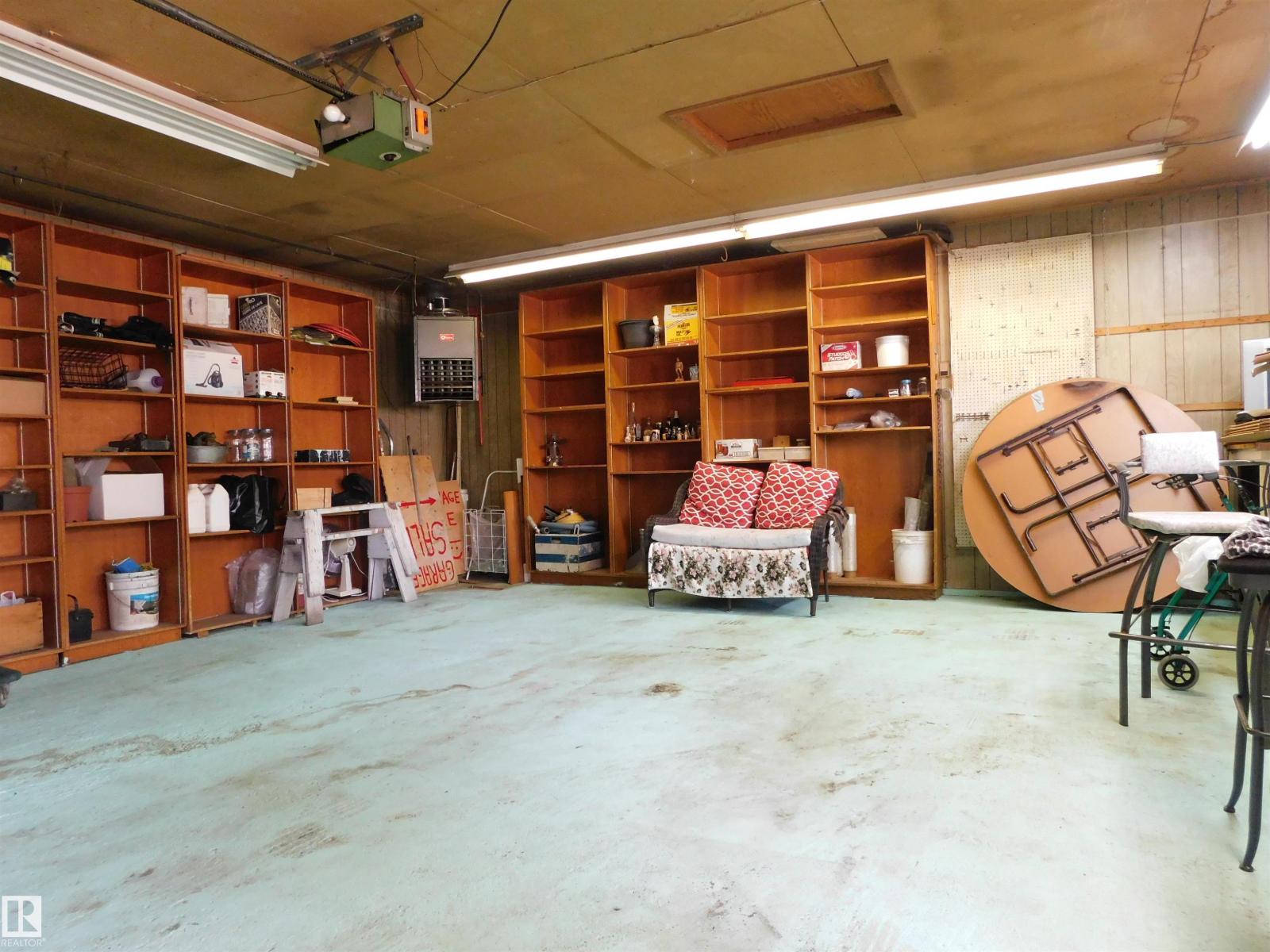 10908 30 ST NW - 29