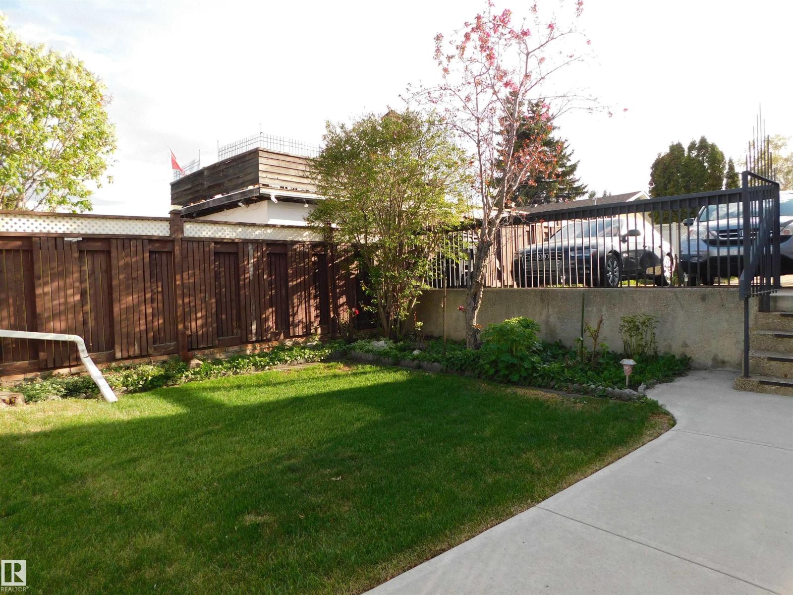 10908 30 ST NW - 24