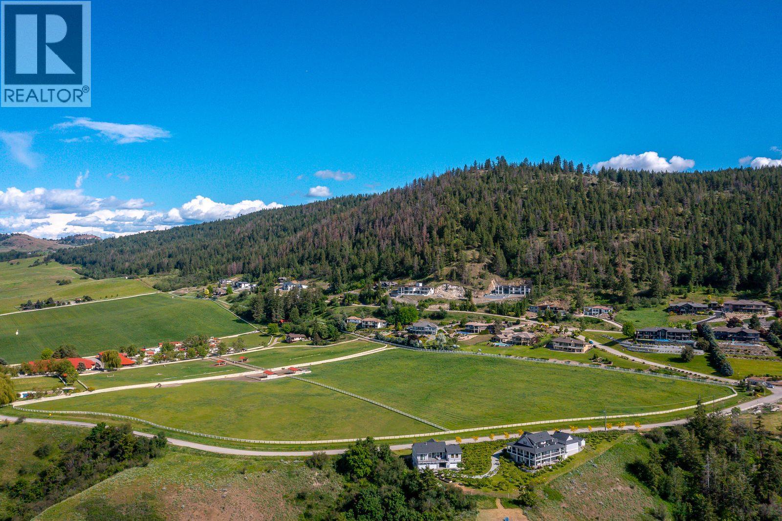  116 Sunset Boulevard, Vernon