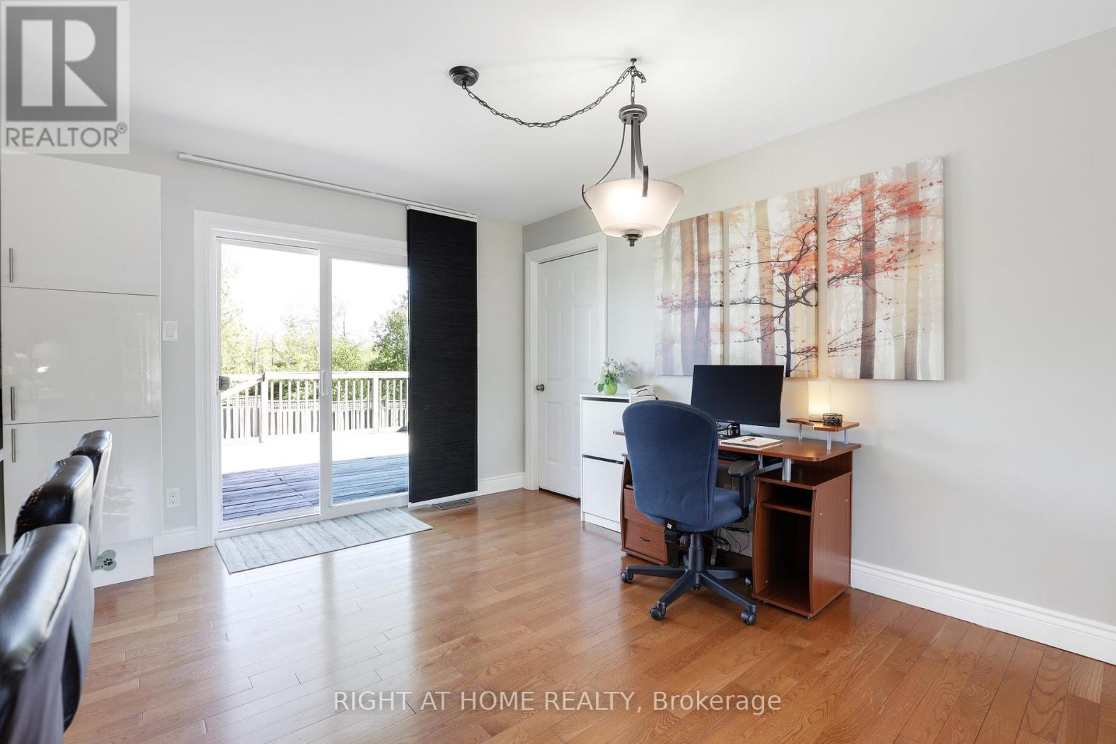 8344 VICTORIA STREET - 12