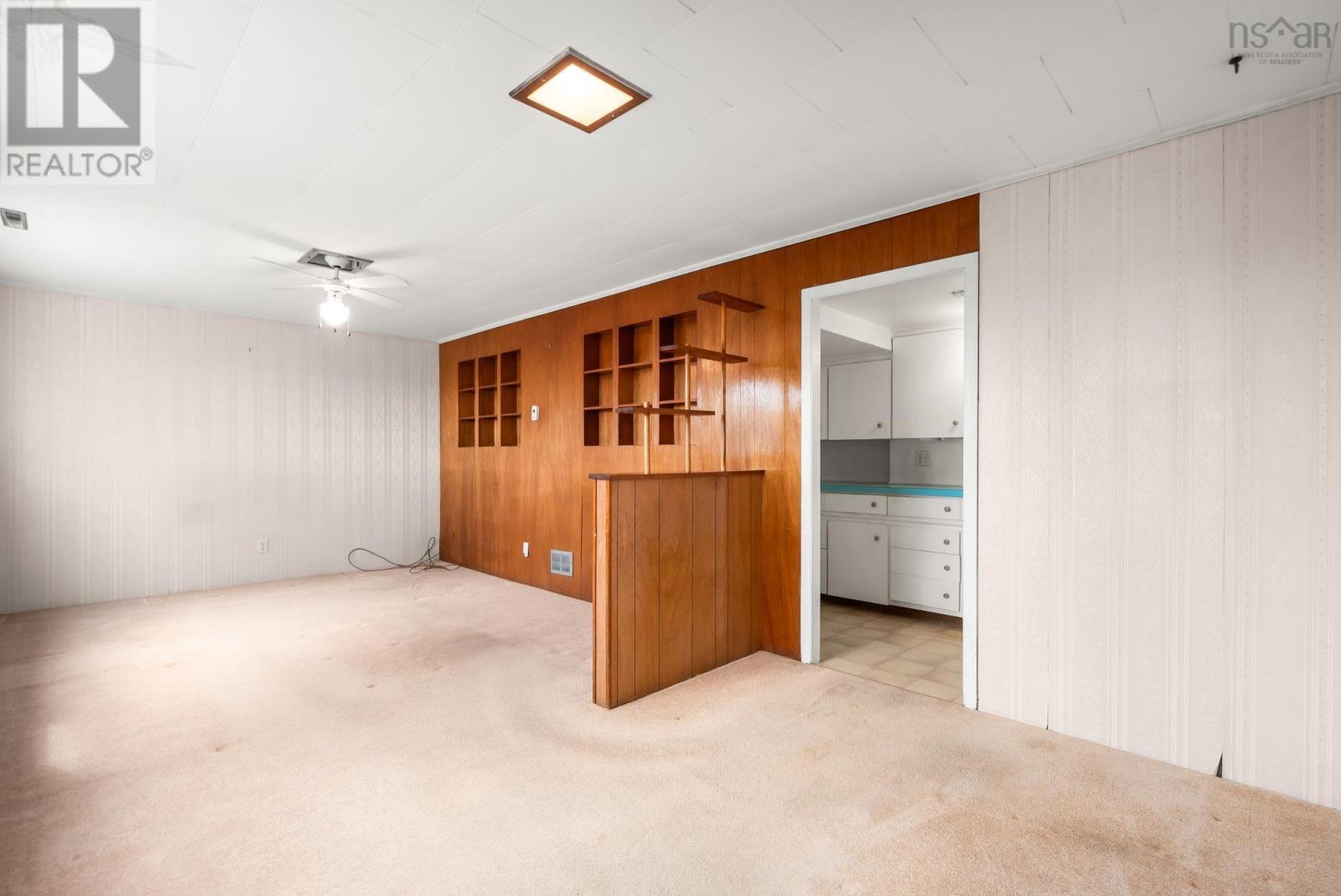 92 Joffre Street - 28