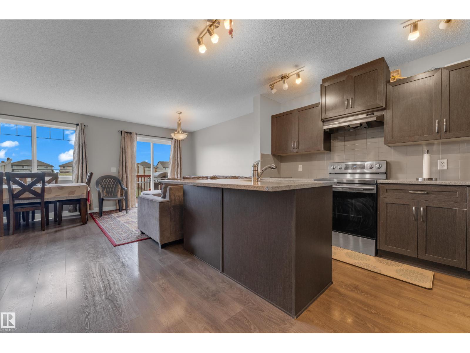 1814 27 ST NW - 11