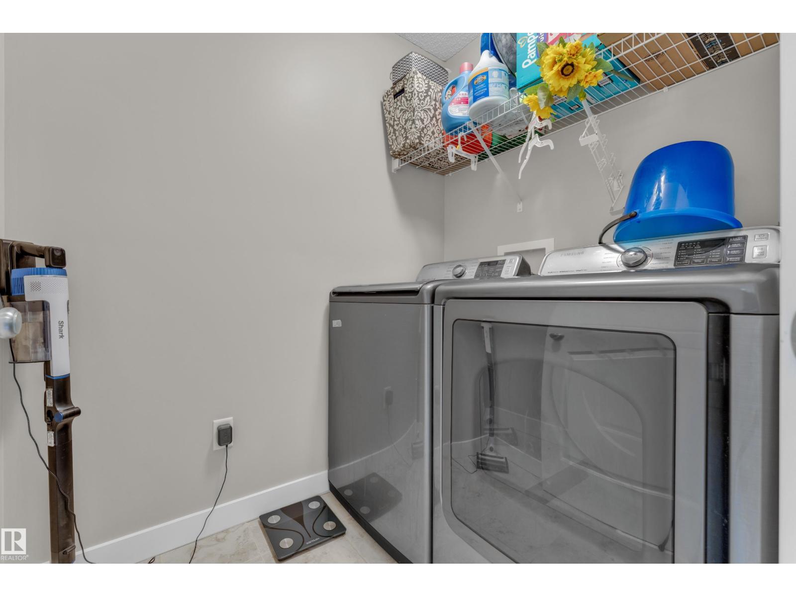 1814 27 ST NW - 24