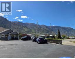 601 9th Street Unit# 2, Keremeos, BC V0X1N3 Photo 10