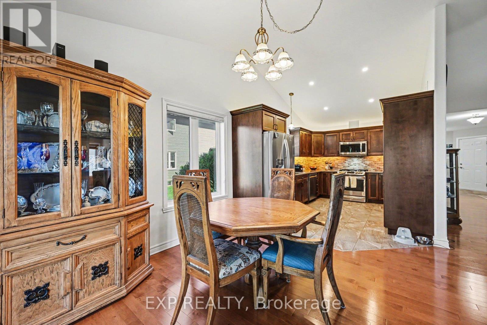 28 JIM BROWNELL BOULEVARD - 16