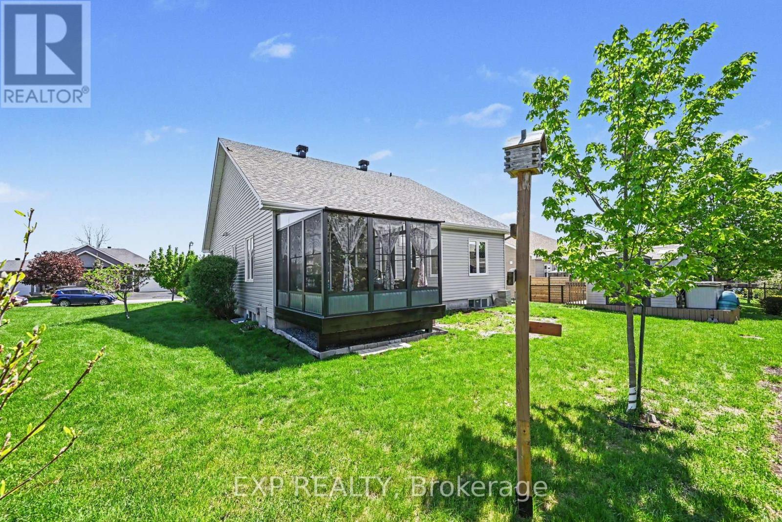 28 JIM BROWNELL BOULEVARD - 31