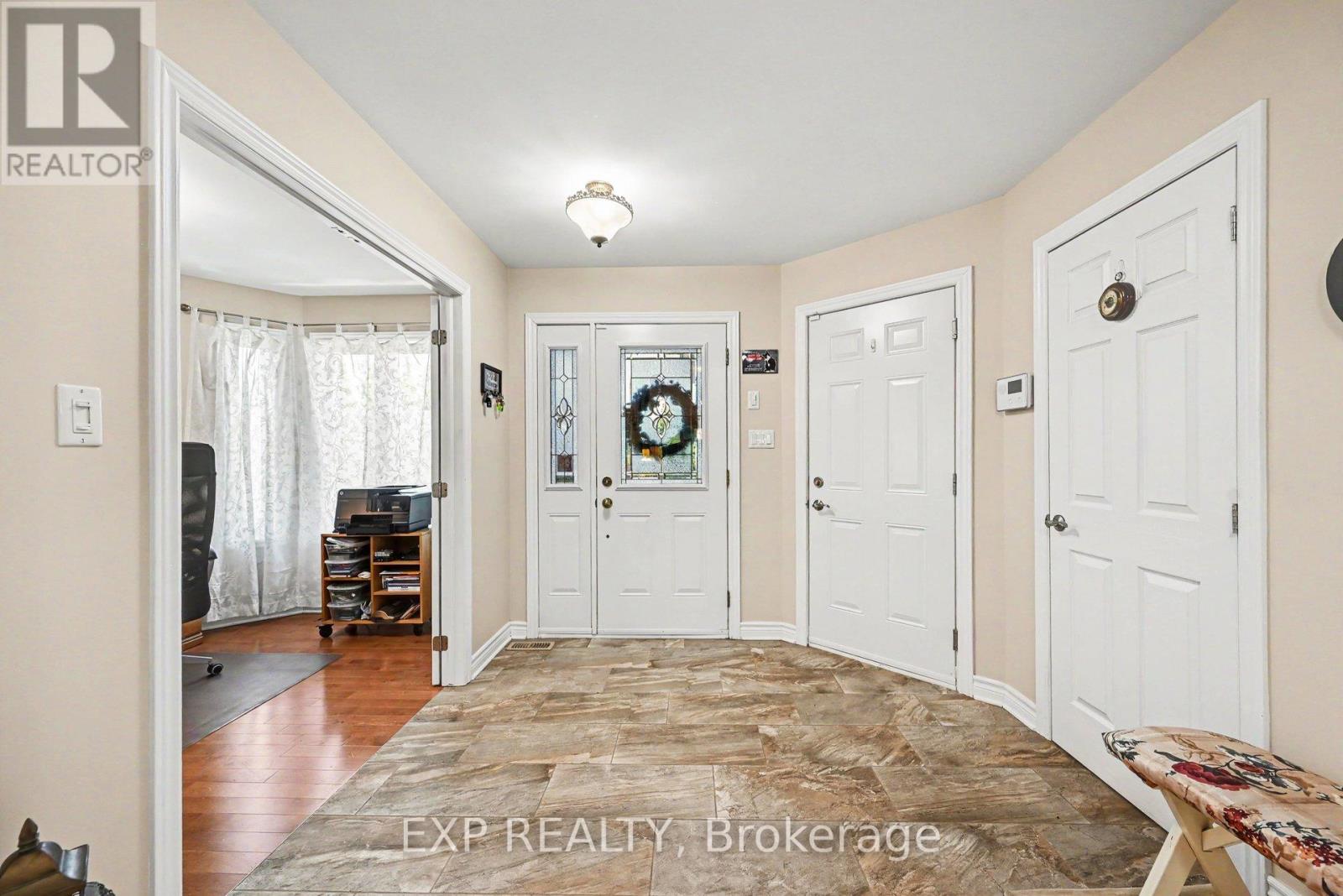 28 JIM BROWNELL BOULEVARD - 5