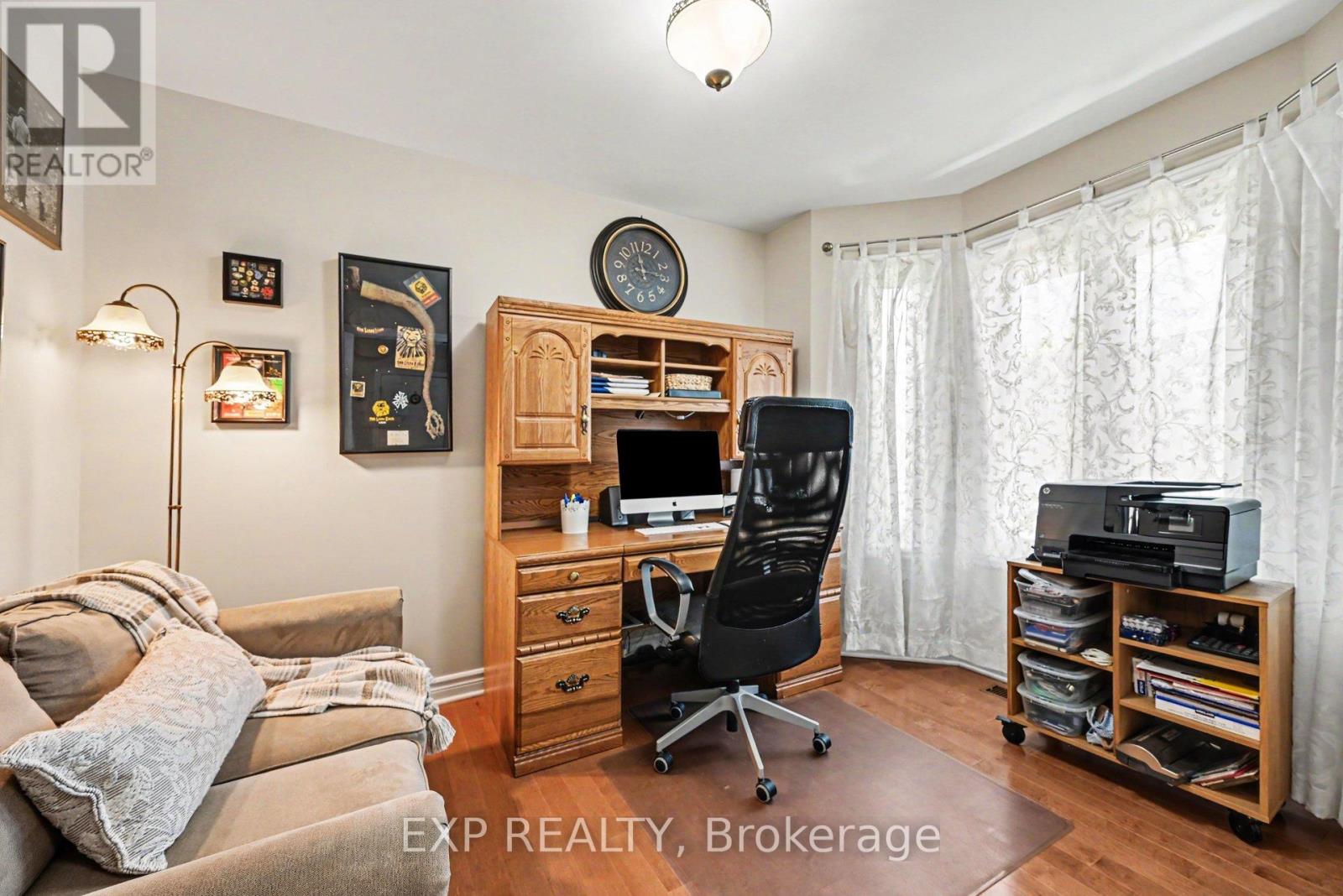 28 JIM BROWNELL BOULEVARD - 6