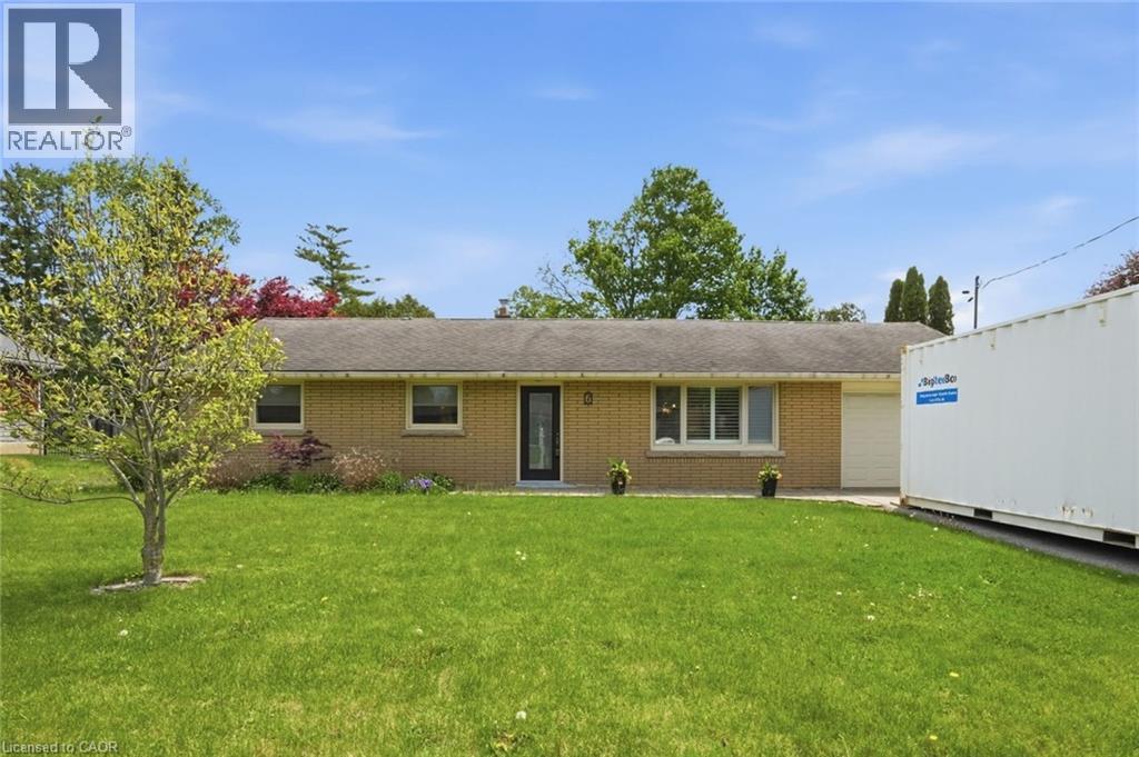 6 STEWART Drive - 1
