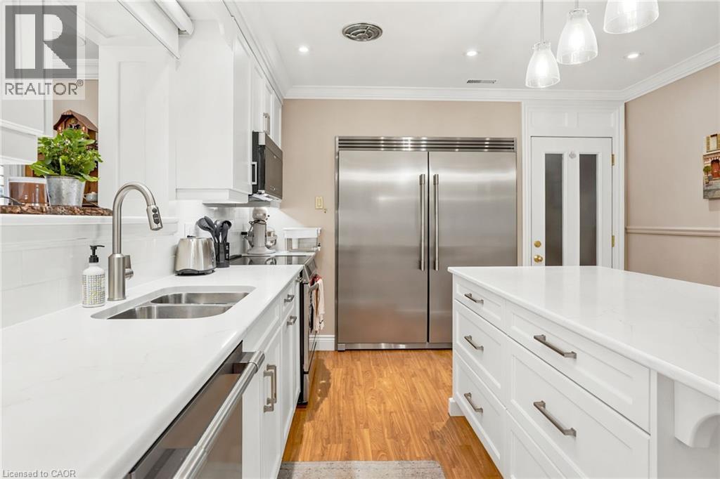 6 STEWART Drive - 7