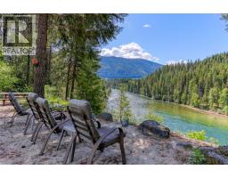 Living room - 2693 Osachoff Road, South Slocan, BC V1N4P4 Photo 14