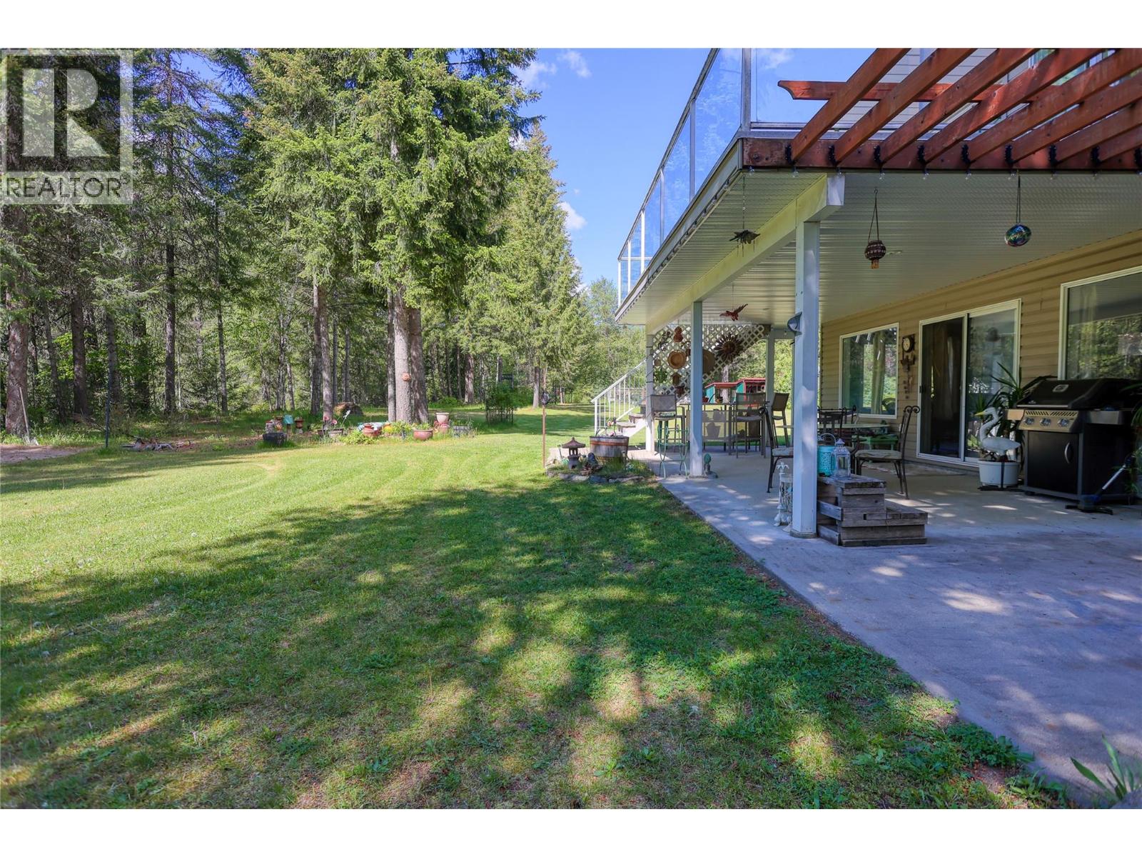 2693 Osachoff Road - 13