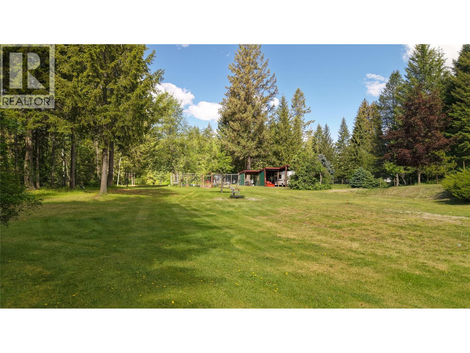 2693 Osachoff Road - 15
