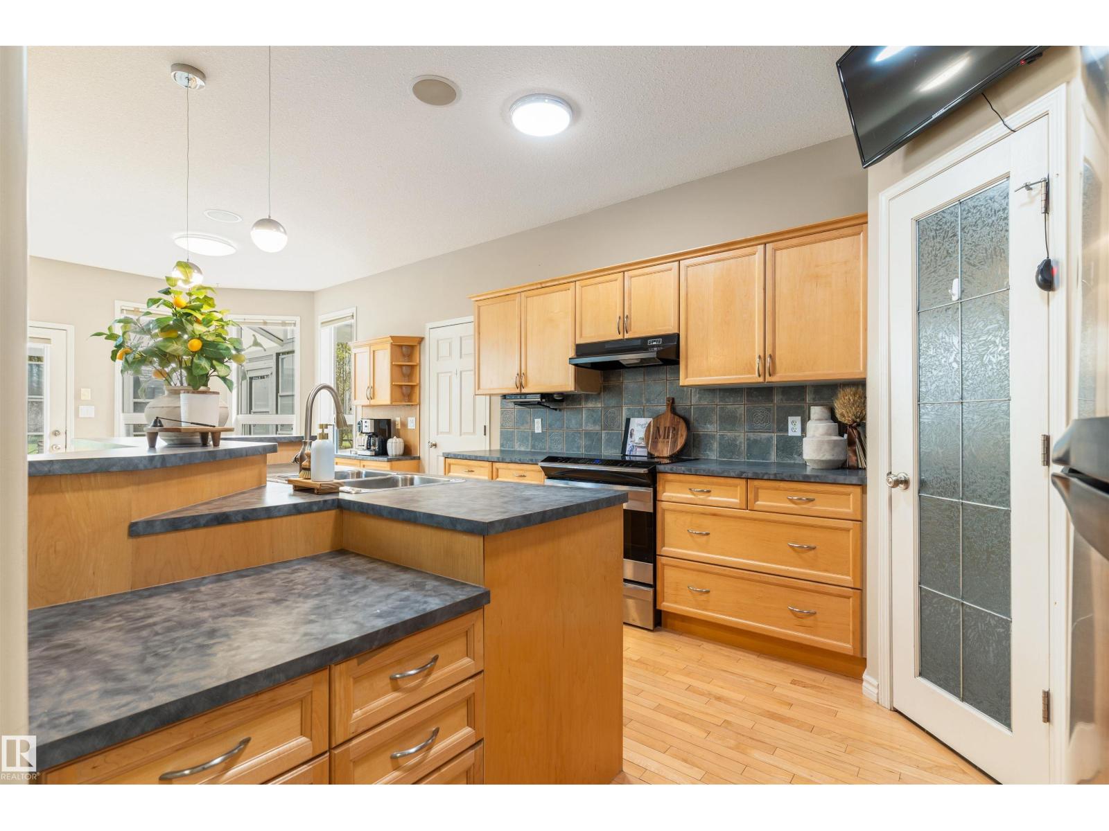 #25 52147 RGE ROAD 231 - 43