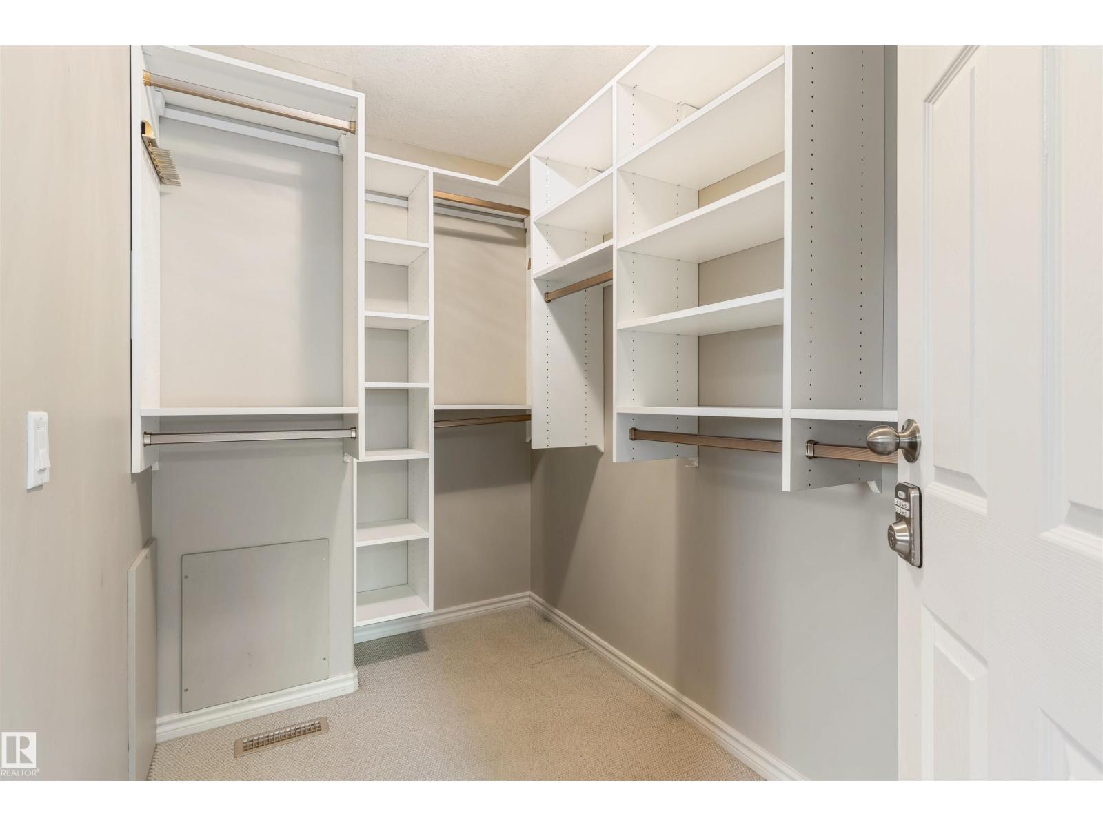 #25 52147 RGE ROAD 231 - 25