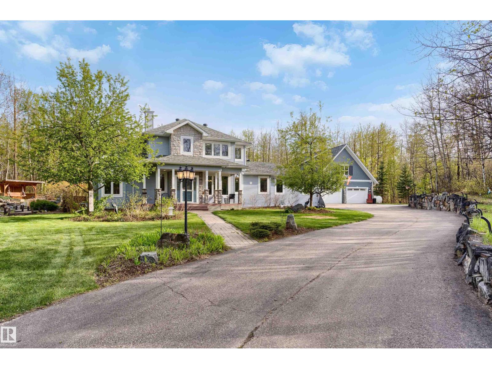 #25 52147 RGE ROAD 231 - 52