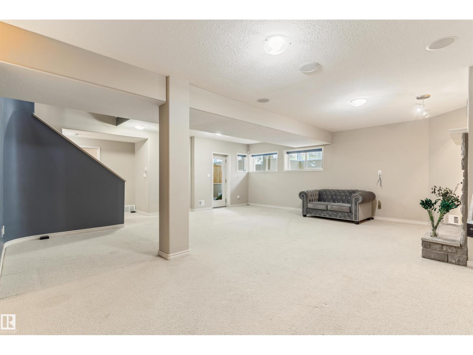 #25 52147 RGE ROAD 231 - 30