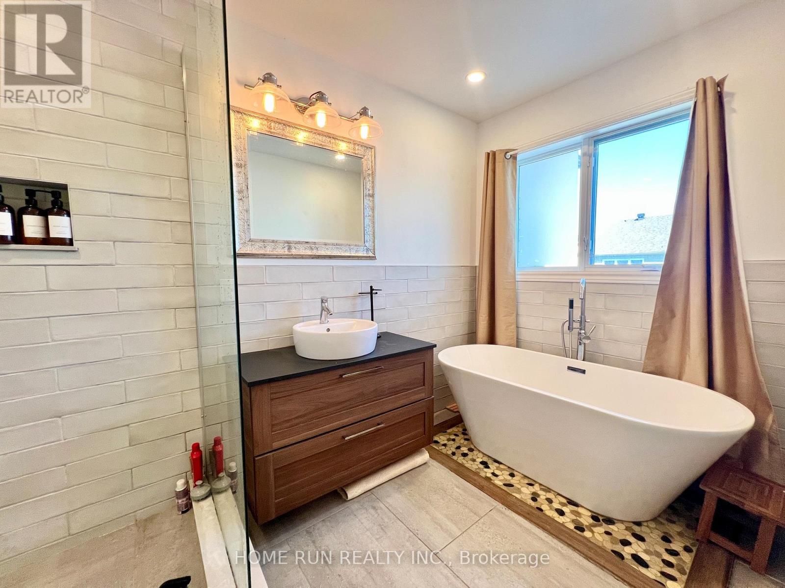 217 DEERFOX DRIVE - 16