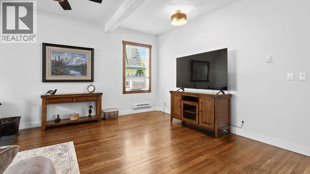 98 2nd Avenue NW - 10