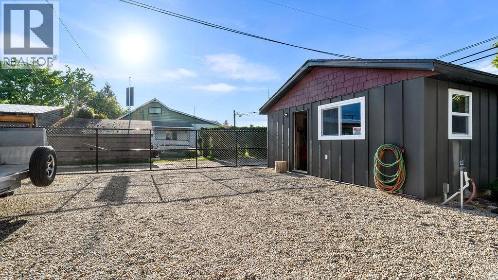 98 2nd Avenue NW - 25