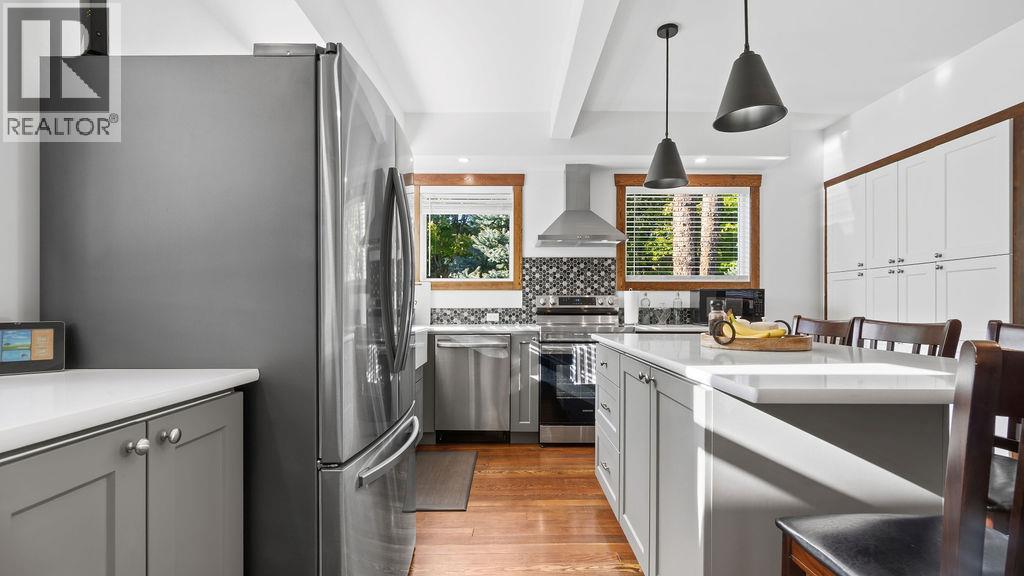 98 2nd Avenue NW - 6