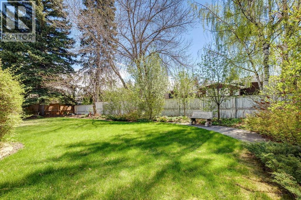 1207 Baldwin Crescent SW — photo 23