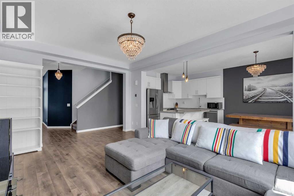304 Windrow Crescent SW - 9