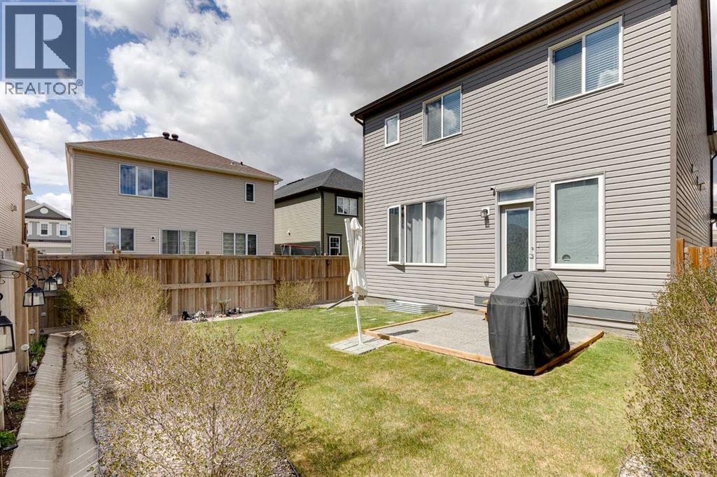 304 Windrow Crescent SW - 38