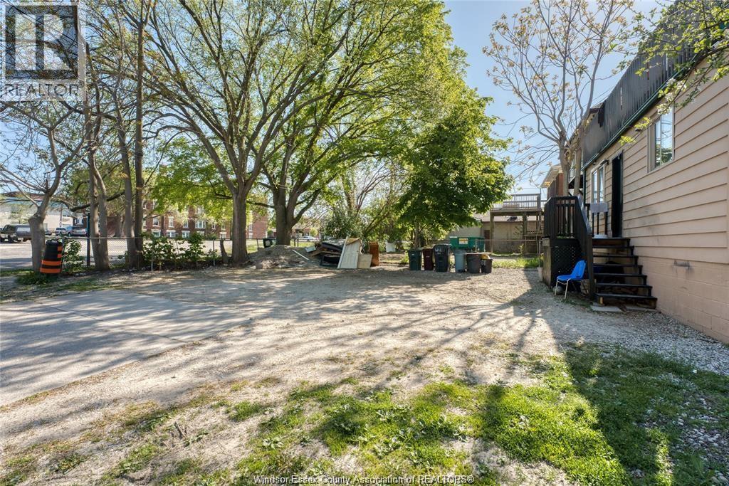 41 Giles BOULEVARD - 8