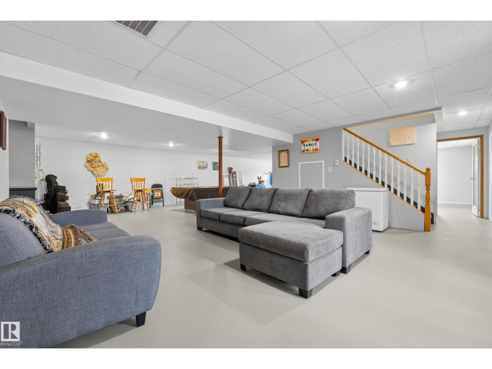 #176 462028 RGE ROAD 11