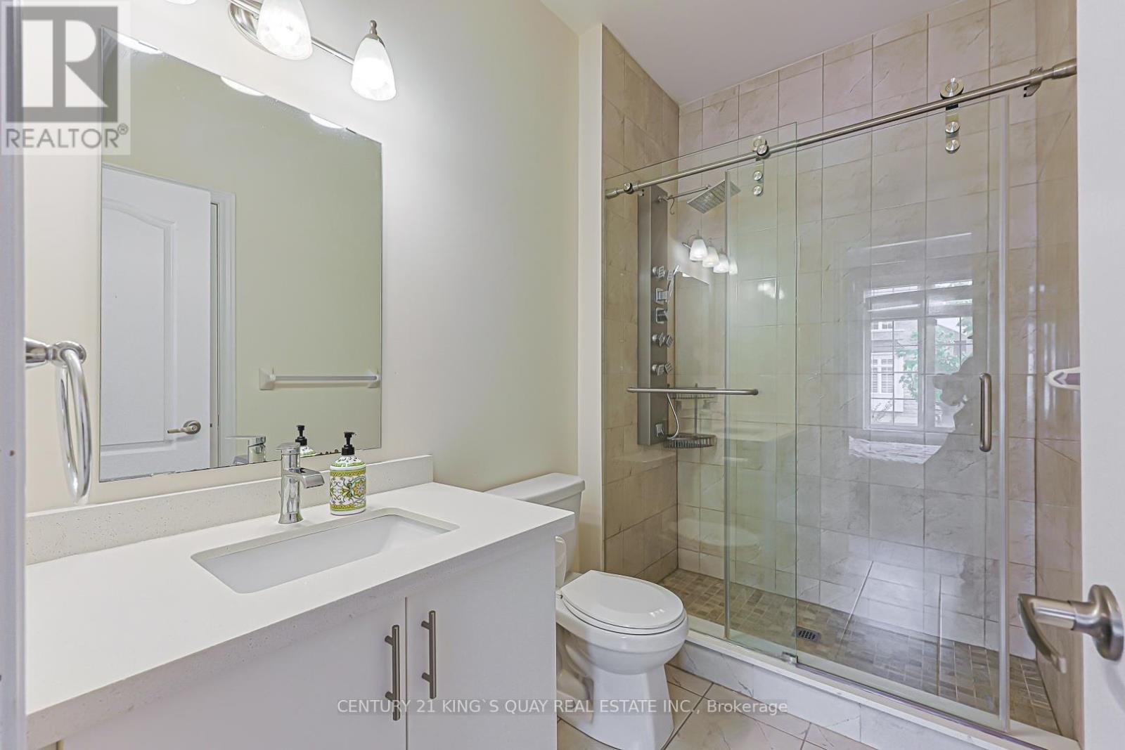 1 BLOOM STREET - 11