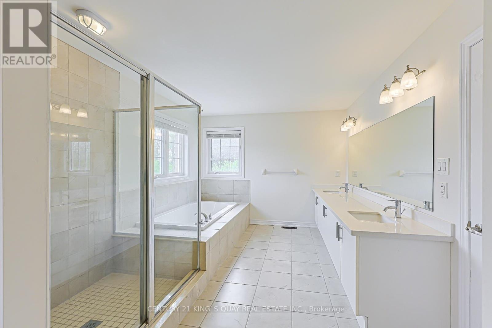 1 BLOOM STREET - 15