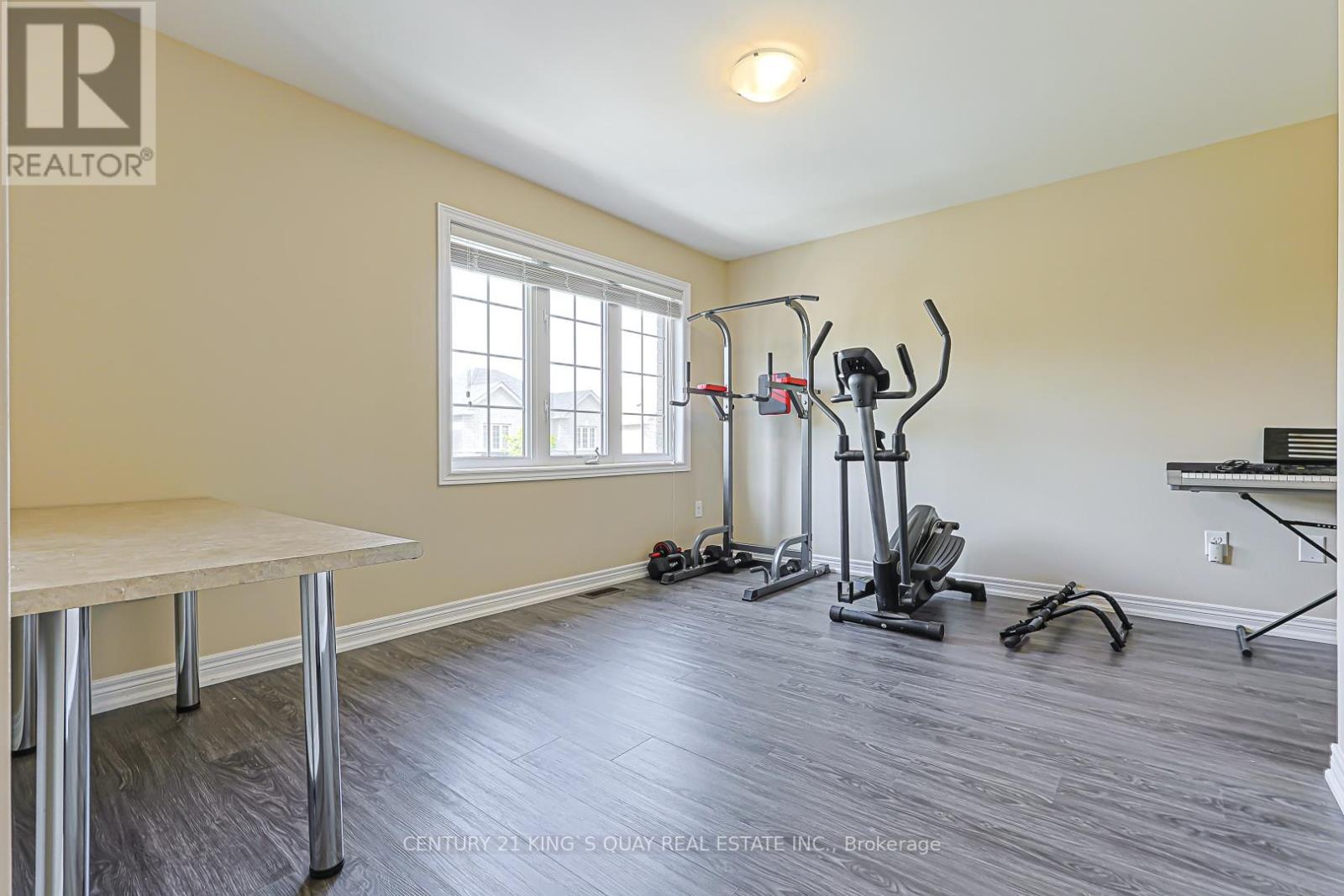 1 BLOOM STREET - 18